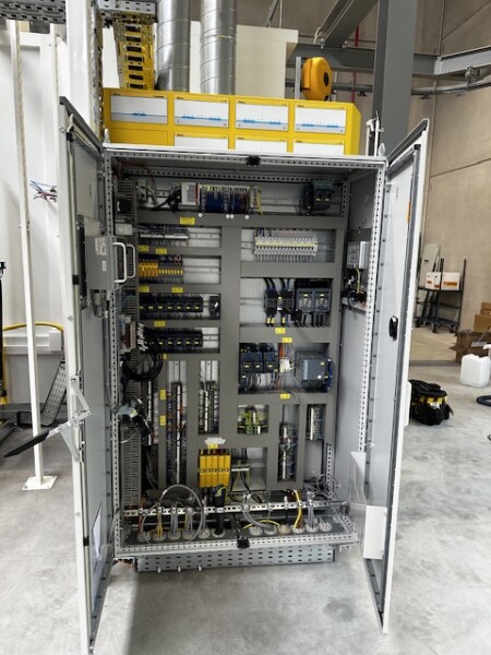 Industrielle Elektroinstallation für Lackier- und Sandstrahlanlagen