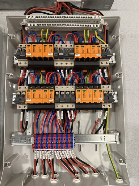 Tschechische Republik -DC box
