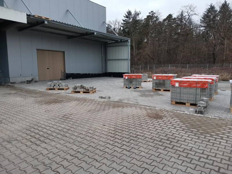 ✅ 800m² Pflasterarbeiten Karlsruhe | TräumeBau GmbH - Abbruch, Tiefbau, Außenanlagen aus einer Hand