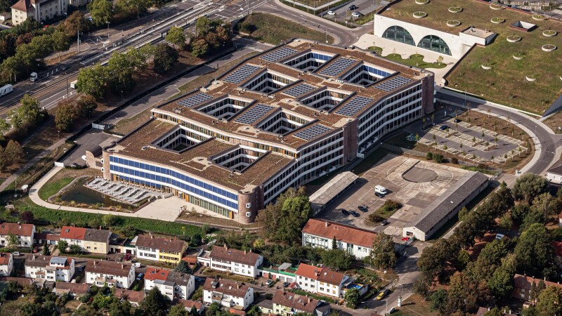 dm - Zentrale -Karlsruhe - Komplette Elektroinstallation inkl. BOS und Mobilfunk