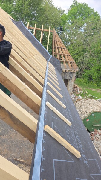 Zimmerman arbeiten am dach