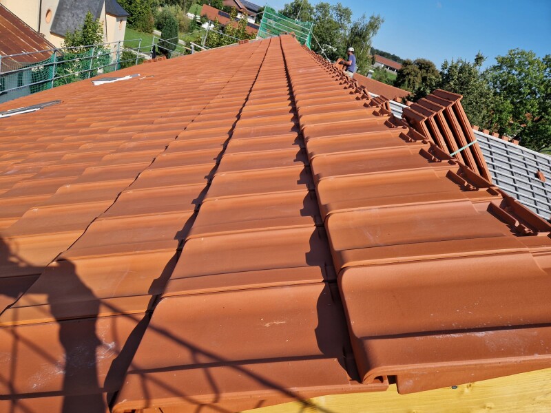 Dach ziegel jackobi rot