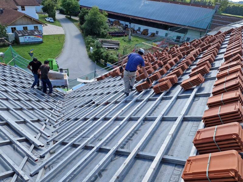 Kontra lattung und lattung